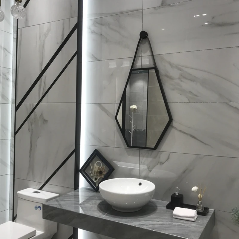 Specchio da bagno nero Vanity  - Home Improvement Com recensione e prezzo
